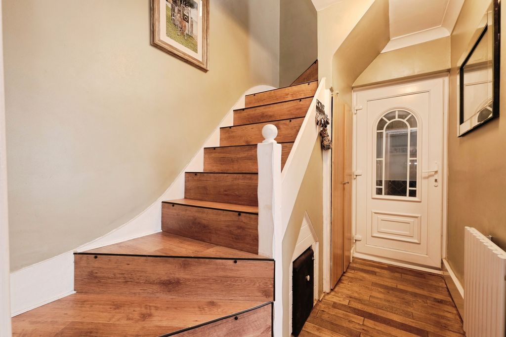 Additional image 3 of 3 bed semi-detached house for saleElgar Close, Blackwood NP12