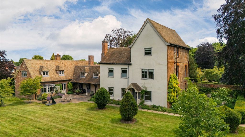 6 bed detached house for saleHaslingfield Manor, 5 High Street, Cambridge, Cambridgeshire CB23