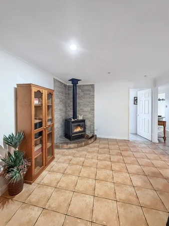 Additional image 13 of 1 Mill Road, Stanthorpe QLD 4380