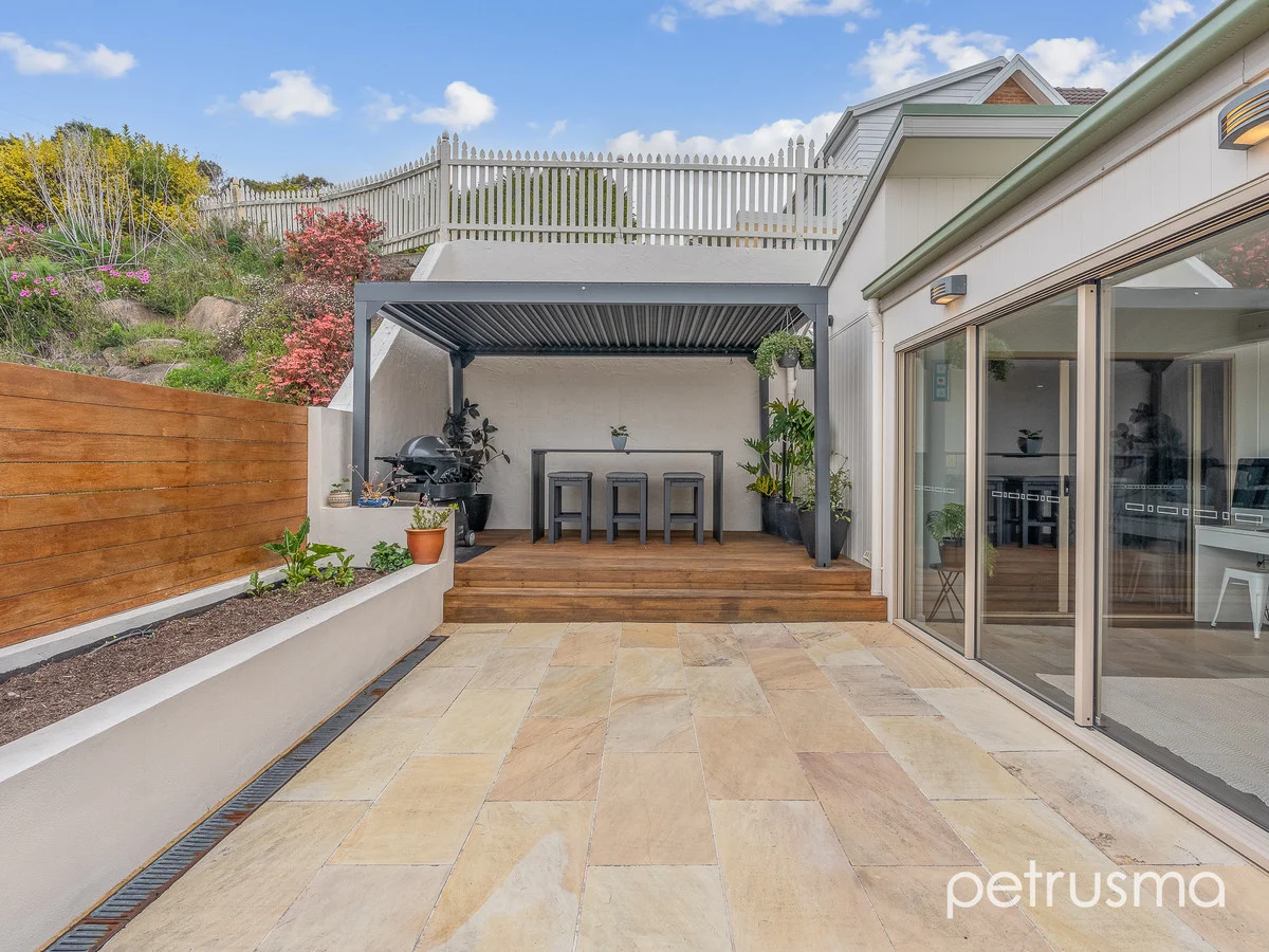 Additional image 16 of 1/40 Rosehill Crescent, Lenah Valley TAS 7008
