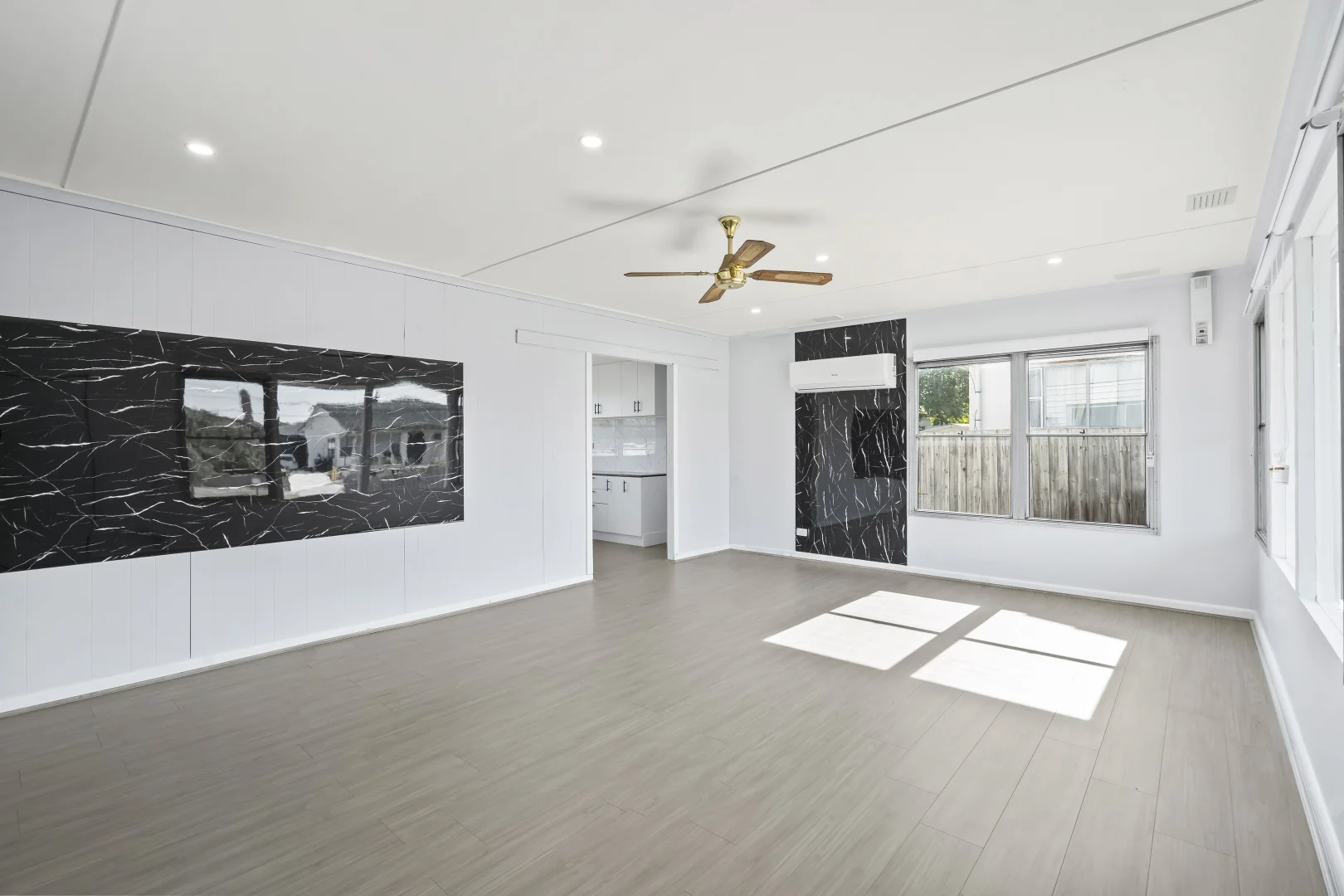 7 Apollo Crescent, Dallas VIC 3047 photo 4