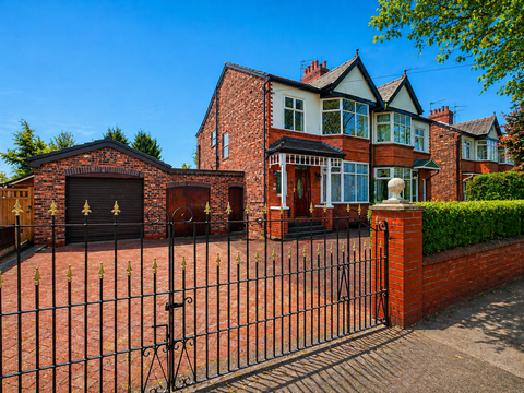 Sandy Lane, Stretford, Manchester M32