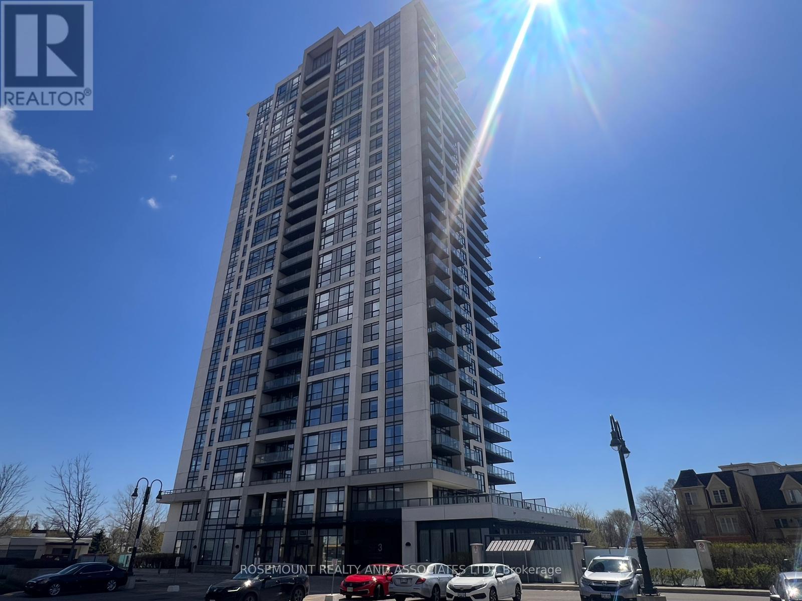 1802 - 1255 BAYLY STREET