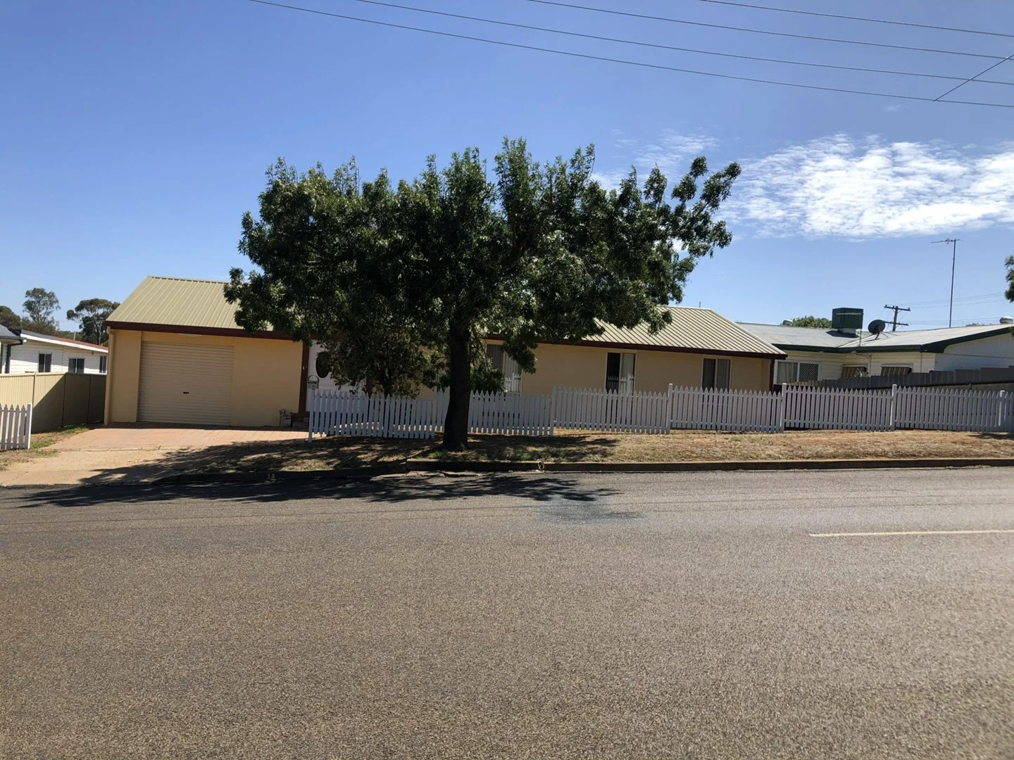 1A William Street, Young NSW 2594