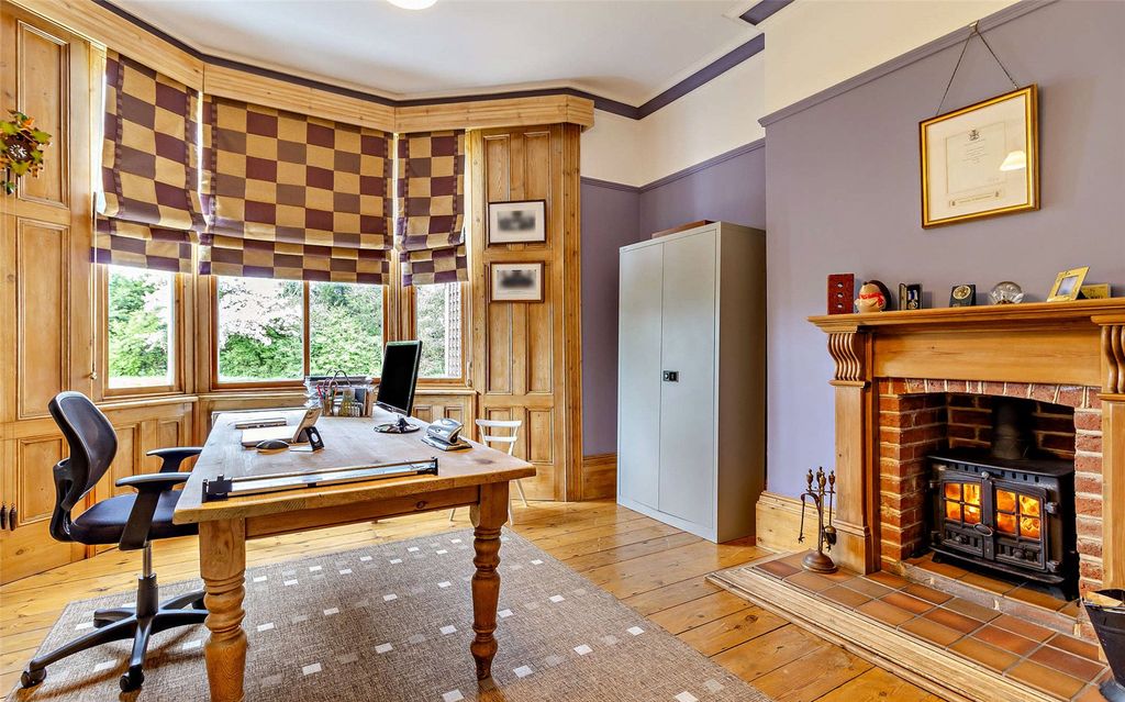 Additional image 11 of 5 bed detached house for saleKingsley, Ferry Road, Goxhill, Barrow-Upon-Humber DN19