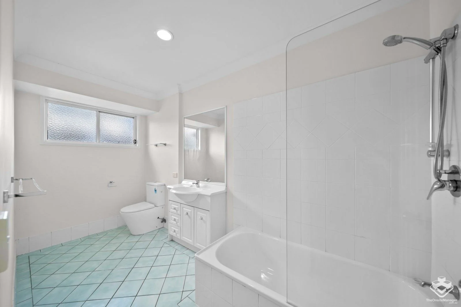 Additional image 12 of ID:21174049/8 Gemview Street, Calamvale QLD 4116