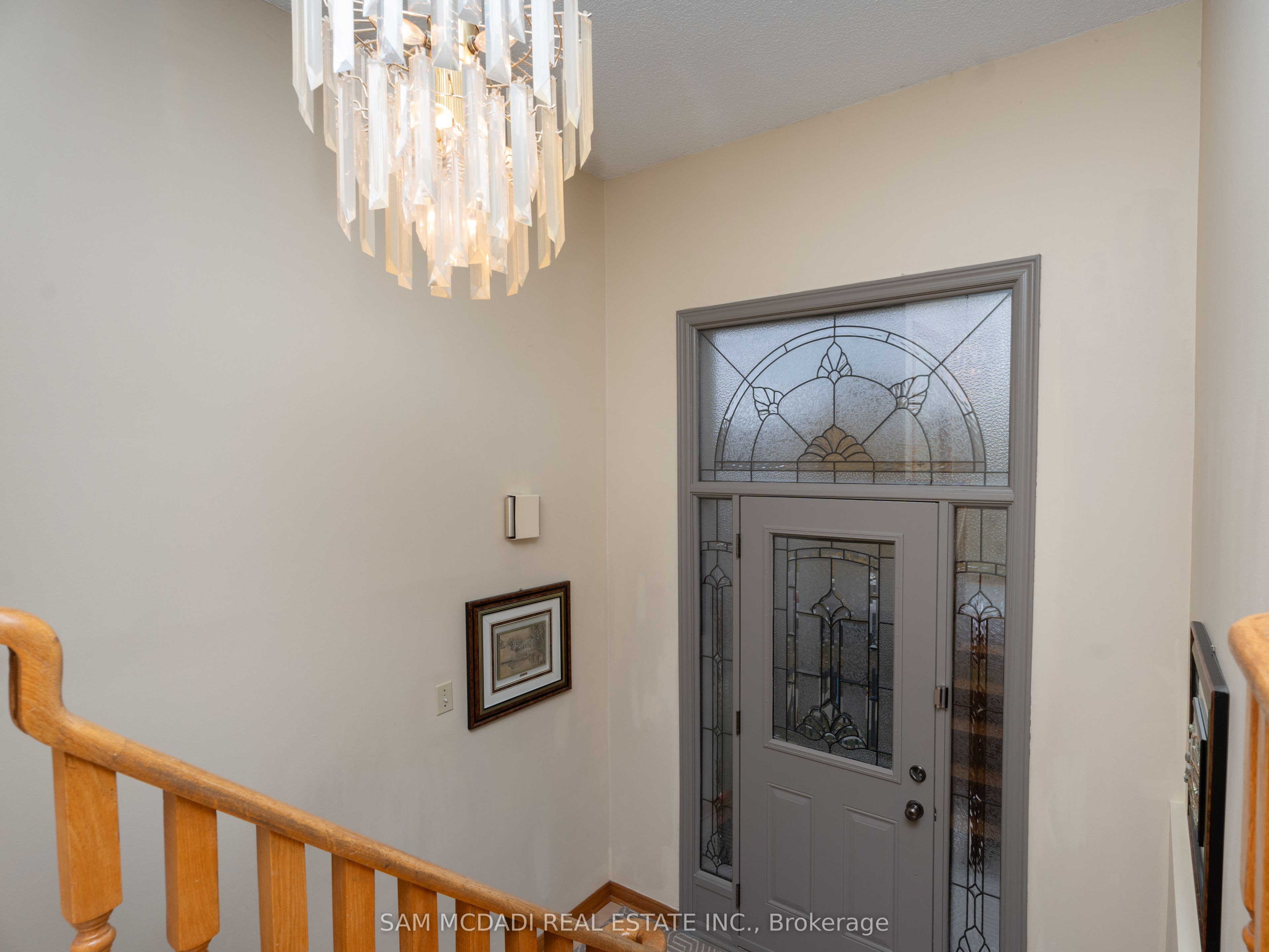 Additional image 3 of 5472 Bourget Drive, Mississauga, ON, L5R 3C9