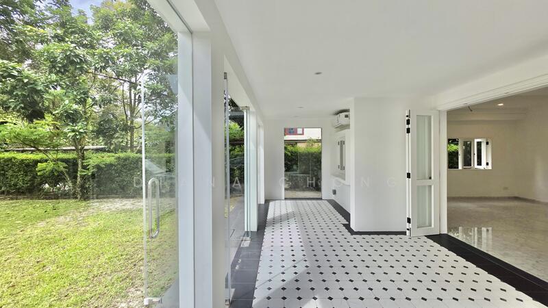 Newly Renovated 4 Bedroom Bungalow at King Albert Park photo 3