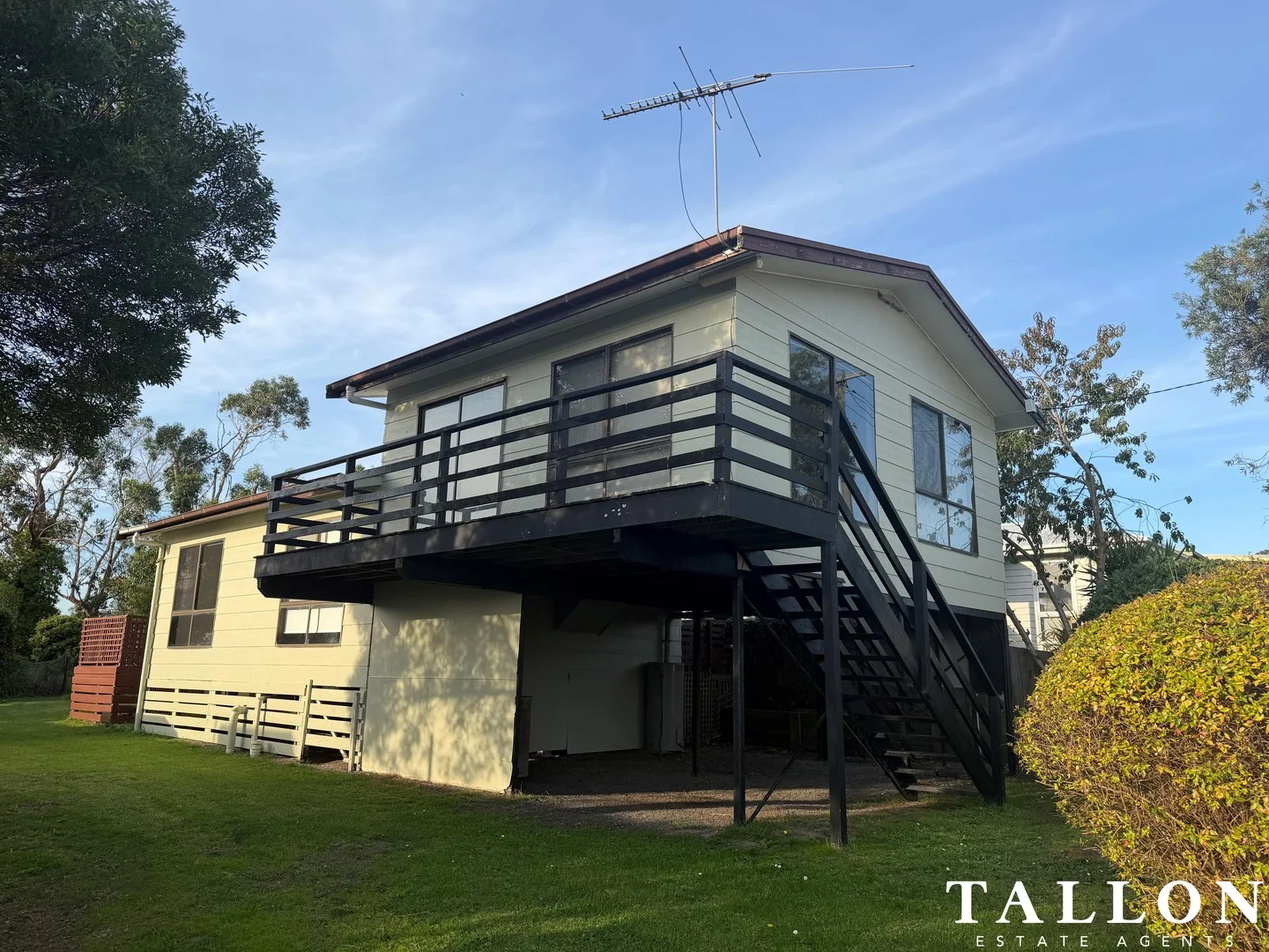 53 Sonia Crescent, Pioneer Bay VIC 3984
