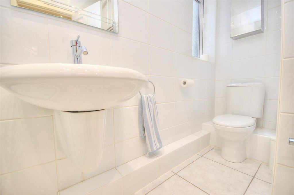 Additional image 11 of 2 bed flat for saleBurbo Bank Road South, Liverpool L23