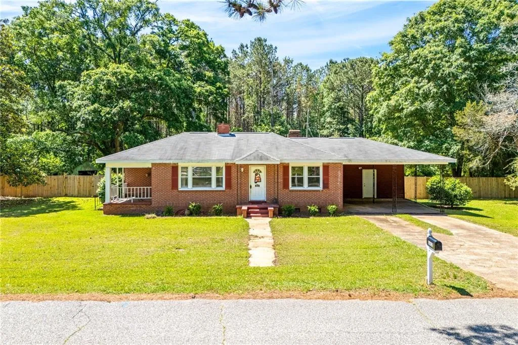 Additional image 22 of 1612 33rd Street, Valley, AL 36854