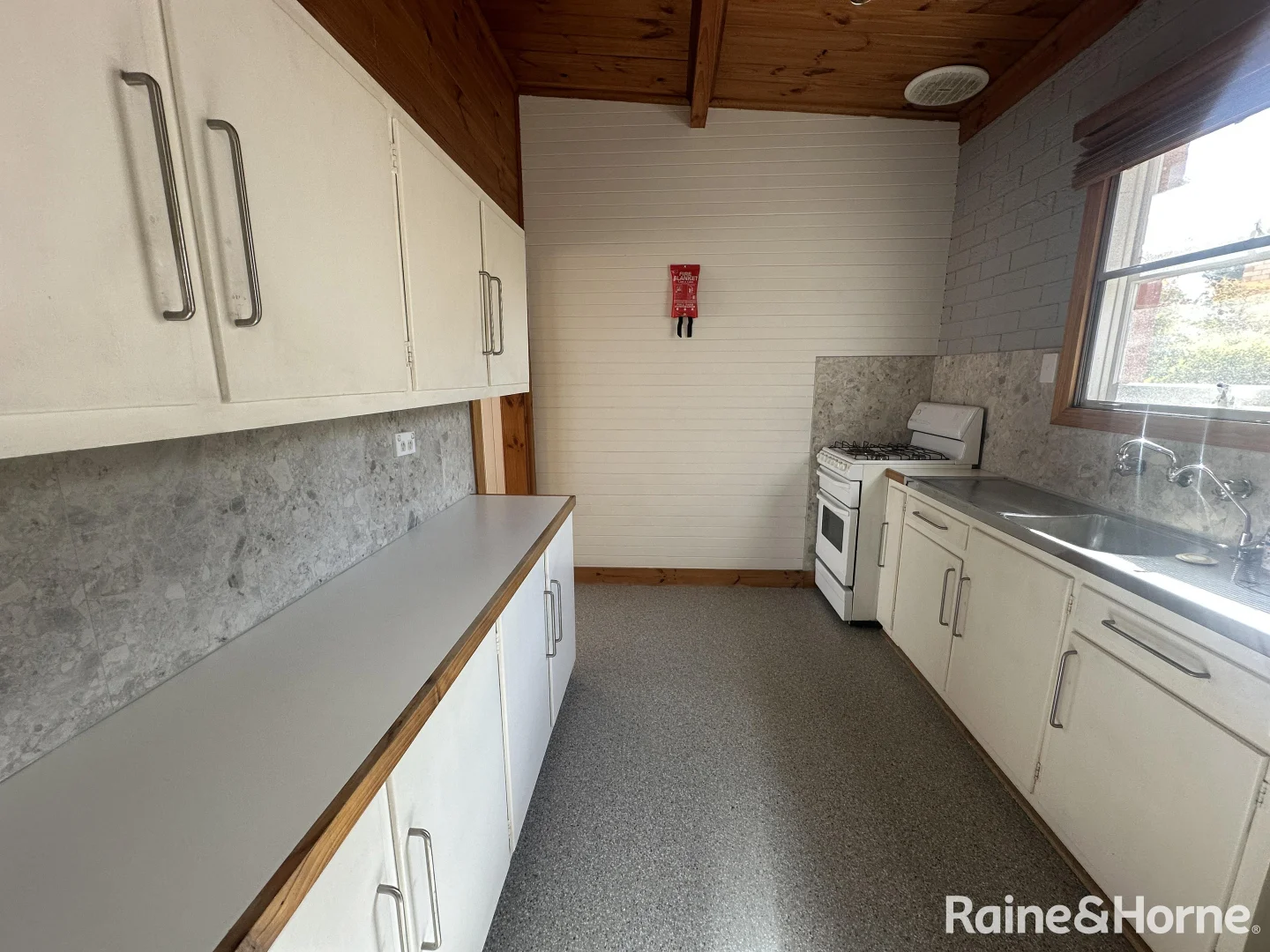 Additional image 7 of 14 Jenny Avenue, Dernancourt SA 5075