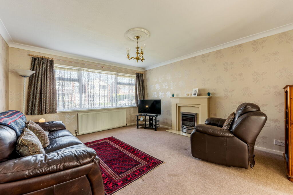 Shottery Grove, Sutton Coldfield, B76 2QB photo 2