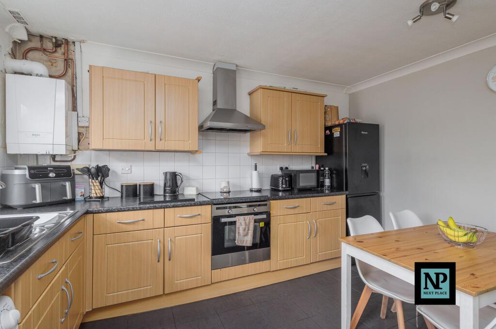 Additional image 4 of Saffron, Tamworth, B77