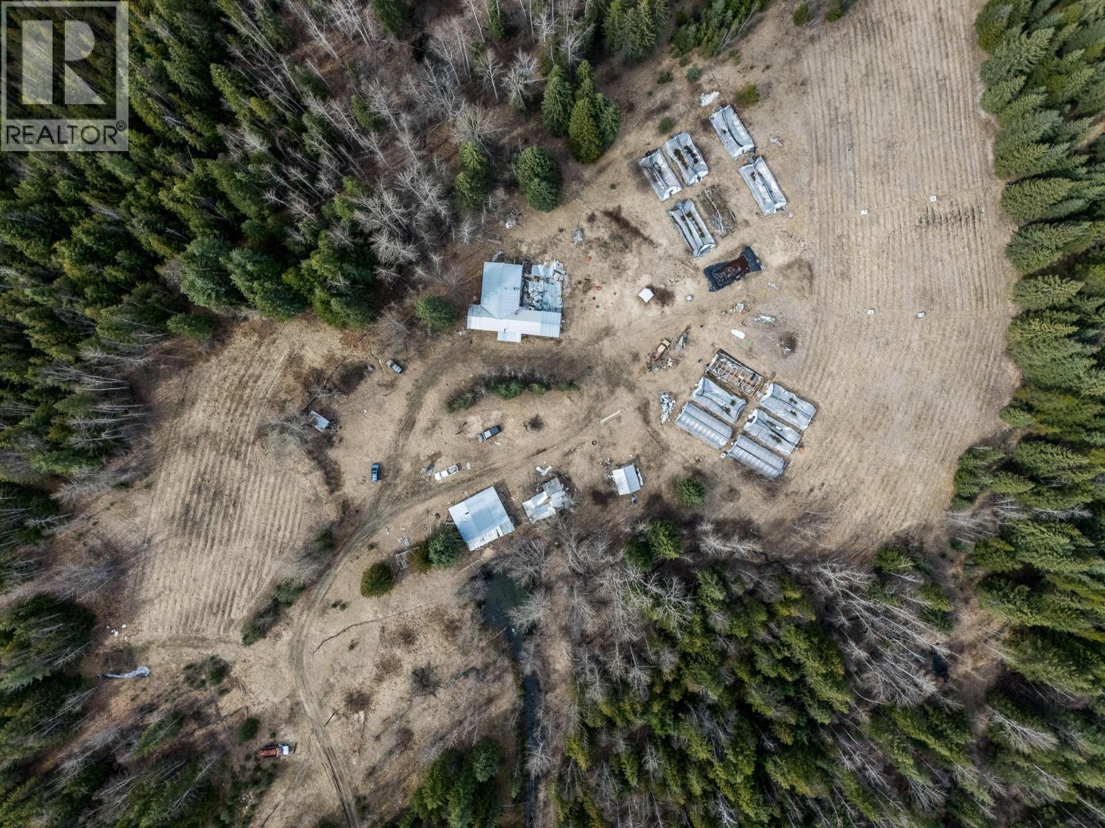 3584 Barriere South Road