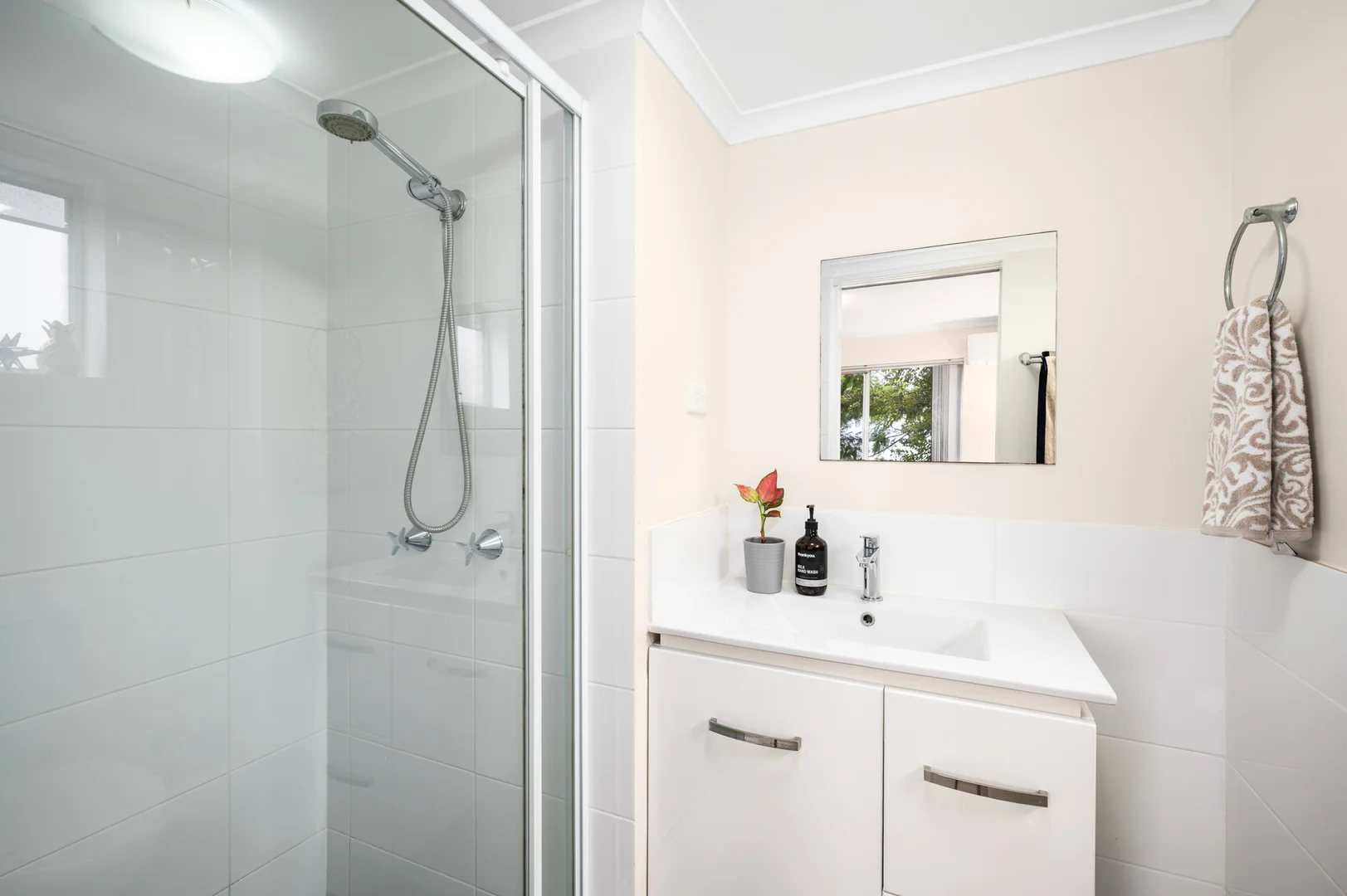 Additional image 12 of 3/41 Mitre Street, St Lucia QLD 4067