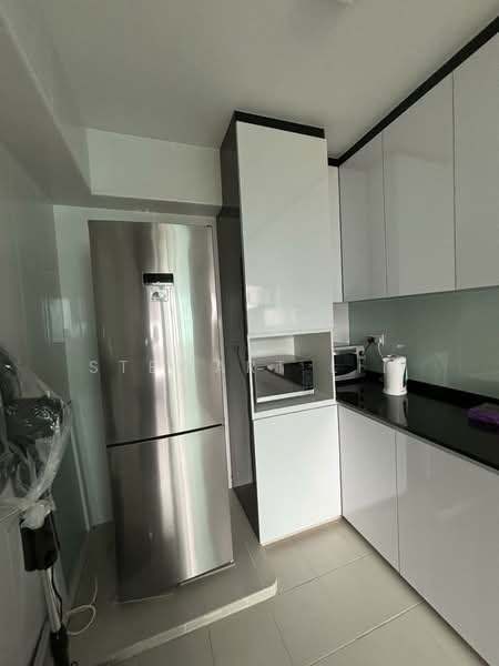 95C Henderson Road photo 5
