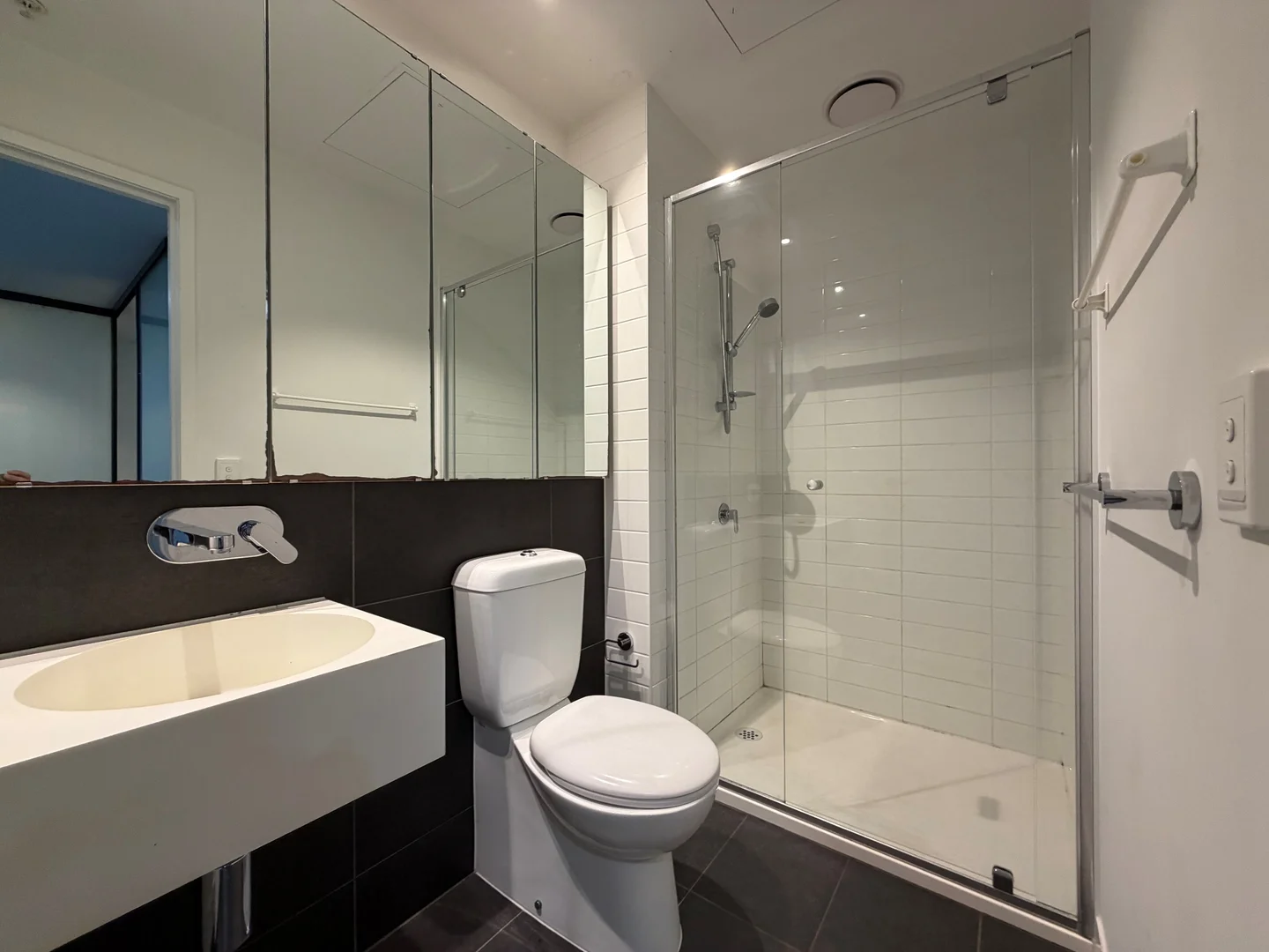 Additional image 8 of 2307/33 Rose Lane, Melbourne VIC 3000