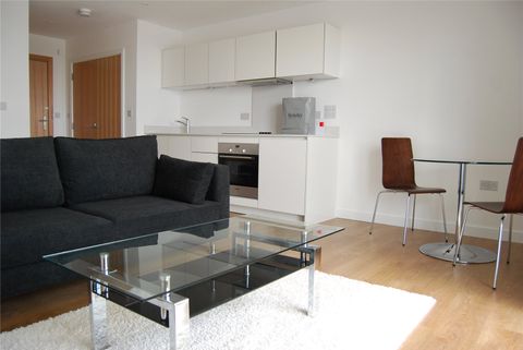 Ceram Court, London E3, Studio for sale