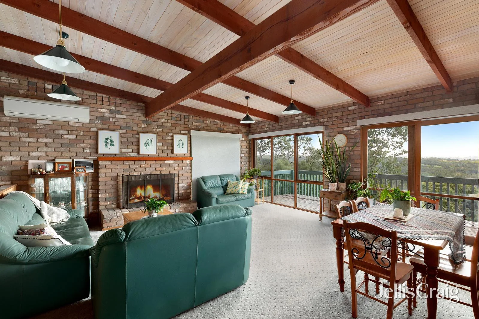 52 Taylor Road, Hurstbridge VIC 3099 photo 3