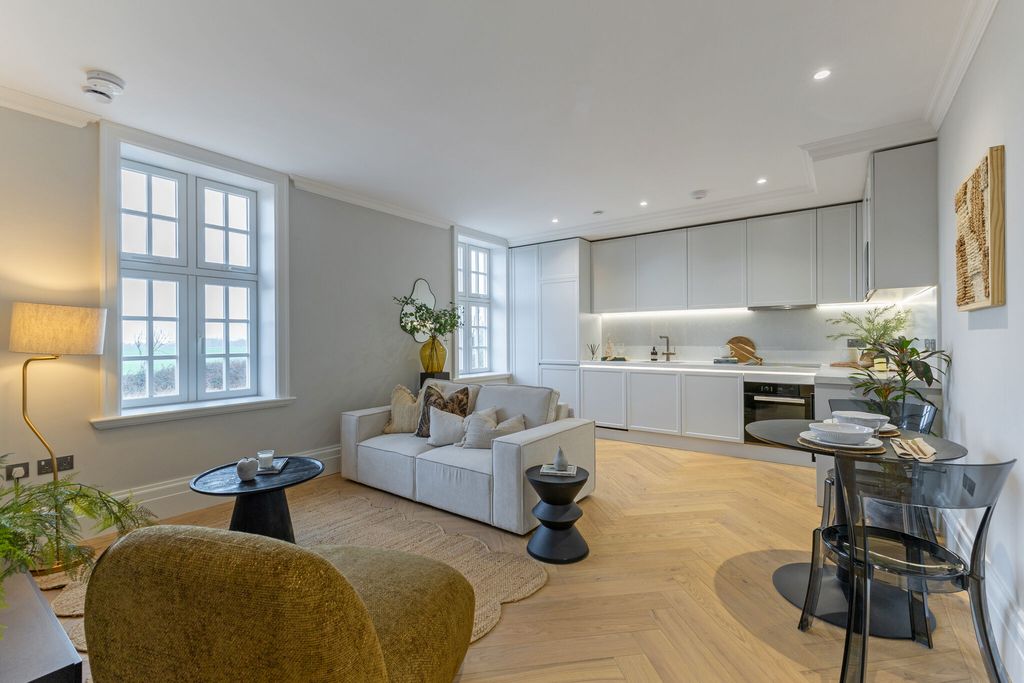 Additional image 3 of 1 bed flat for saleKings Meadow, Whyteleafe Hill, Whyteleafe CR3