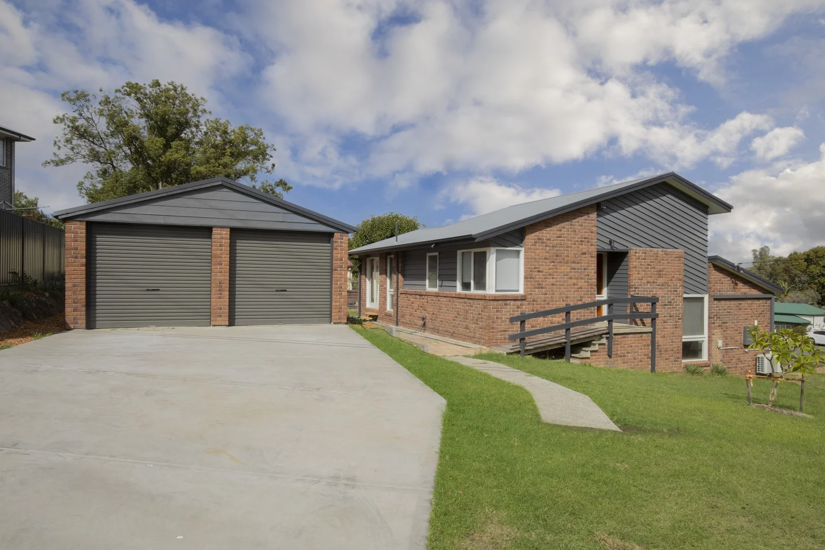14B Eighth Street, Speers Point NSW 2284
