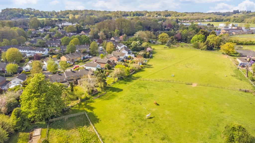 Additional image 3 of Digswell Park Road, Welwyn Garden City, Hertfordshire, AL8