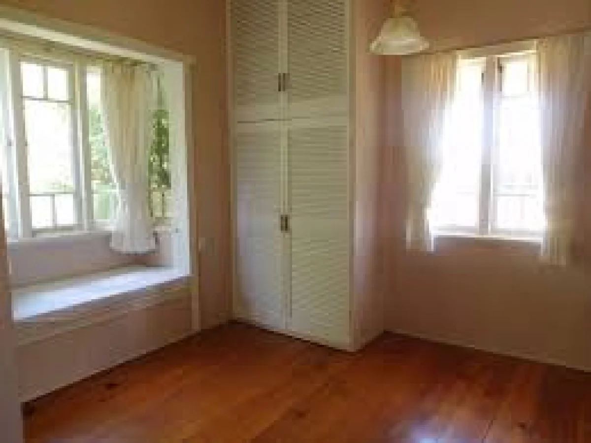 Additional image 4 of 33 Collins Street, Mount Lofty QLD 4350