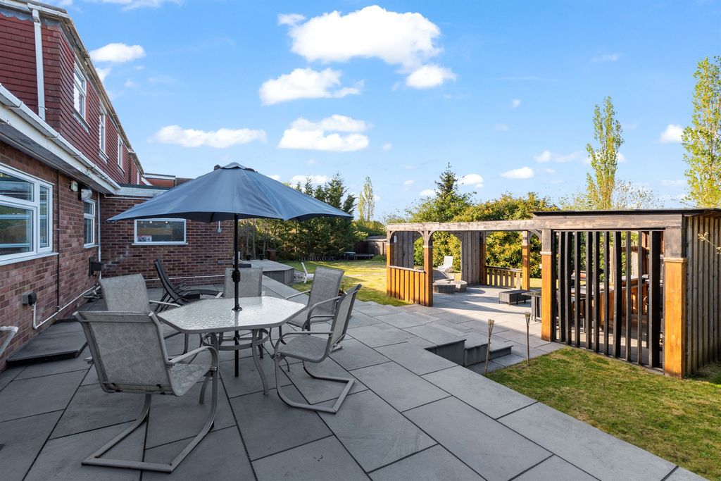 Additional image 7 of 4 bed detached house for saleHodney Road, Eye, Peterborough PE6