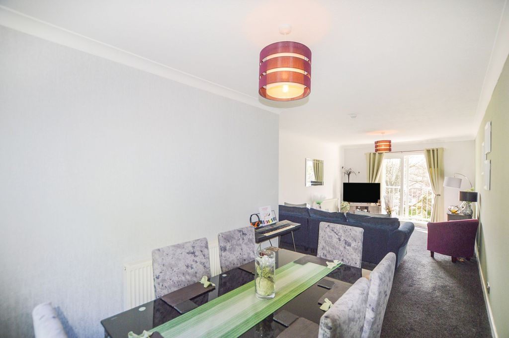 Additional image 3 of 2 bed flat for saleFlat 4, 42 Waterside Street, Largs KA30