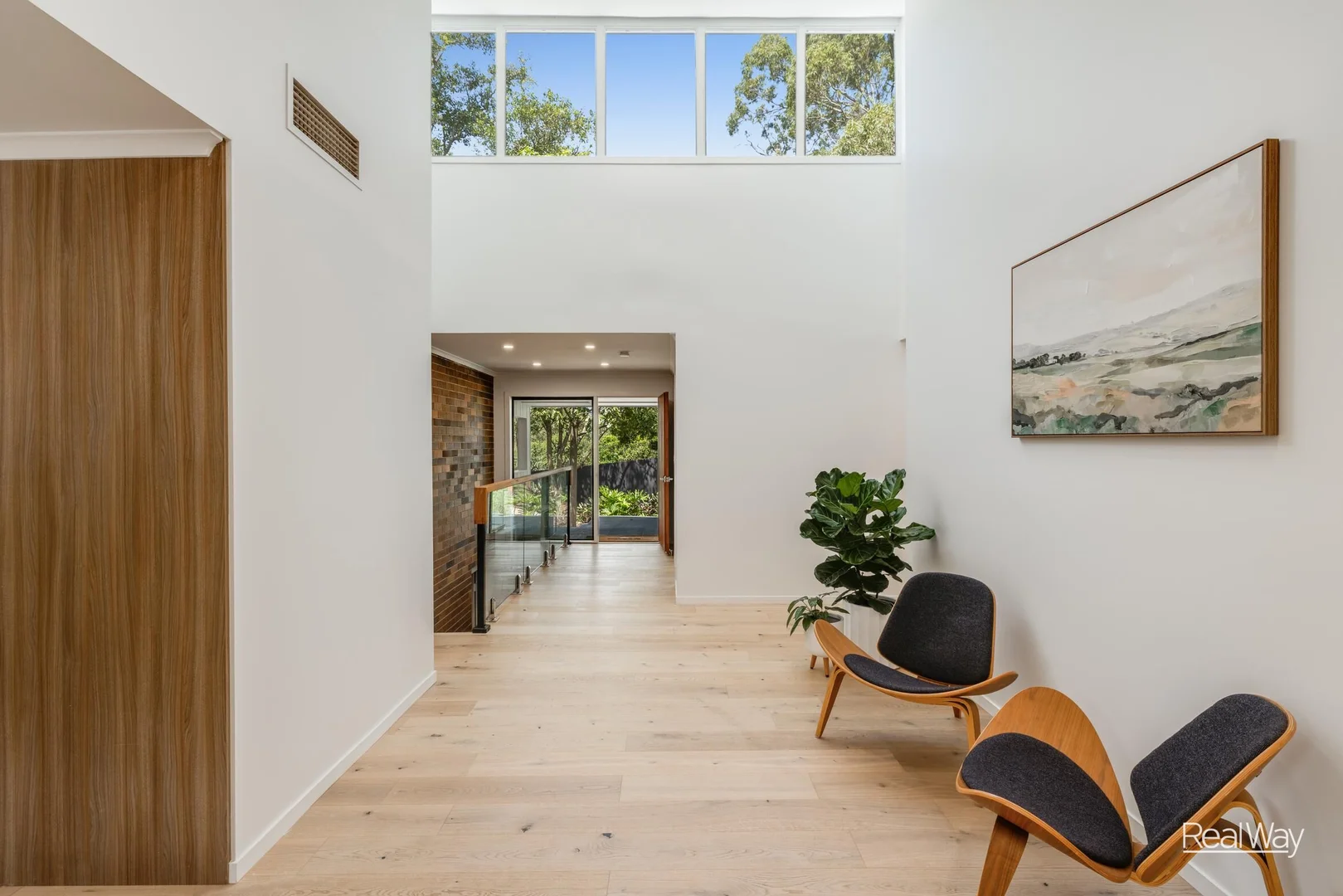 11 Dorge Street, Middle Ridge QLD 4350