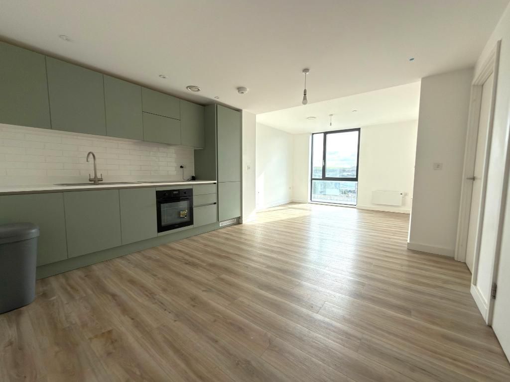 Additional image 2 of 1 bed flat for saleChevette Court, Kimpton Road, Luton, Bedfordshire LU2