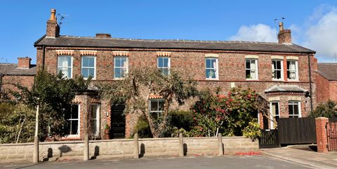 Victoria Road, Crosby L23