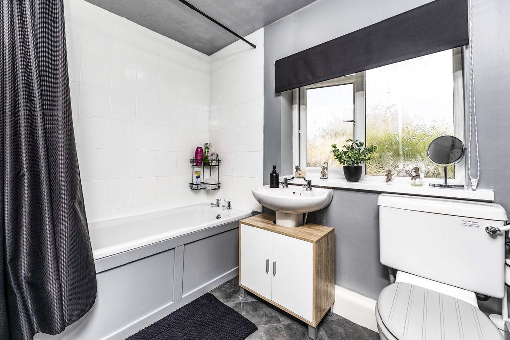 Additional image 15 of 3 bed semi-detached house for saleNorfolk Road, Barnsley S72