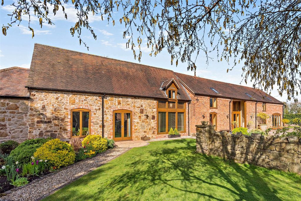 4 bed detached house for saleKenley Road, Harley, Shrewsbury, Shropshire SY5