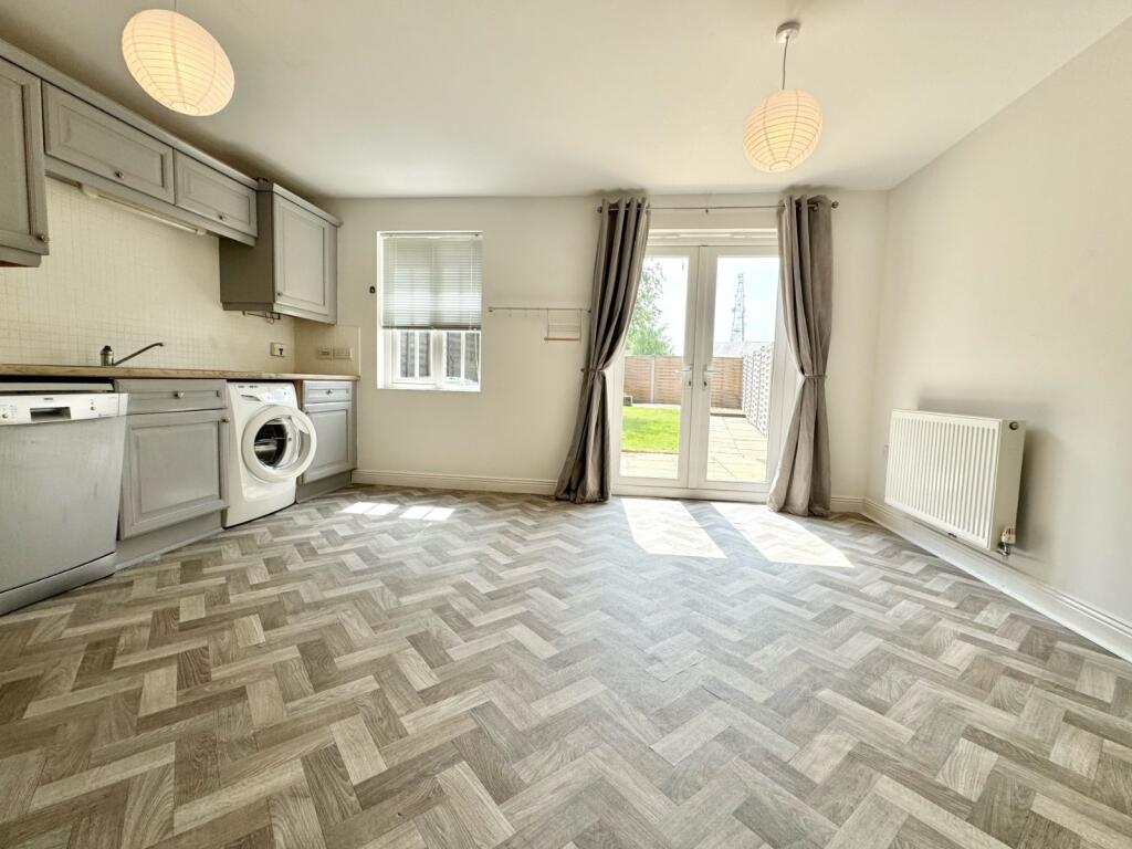 Laxton Grove, Solihull, West Midlands, B91 photo 4