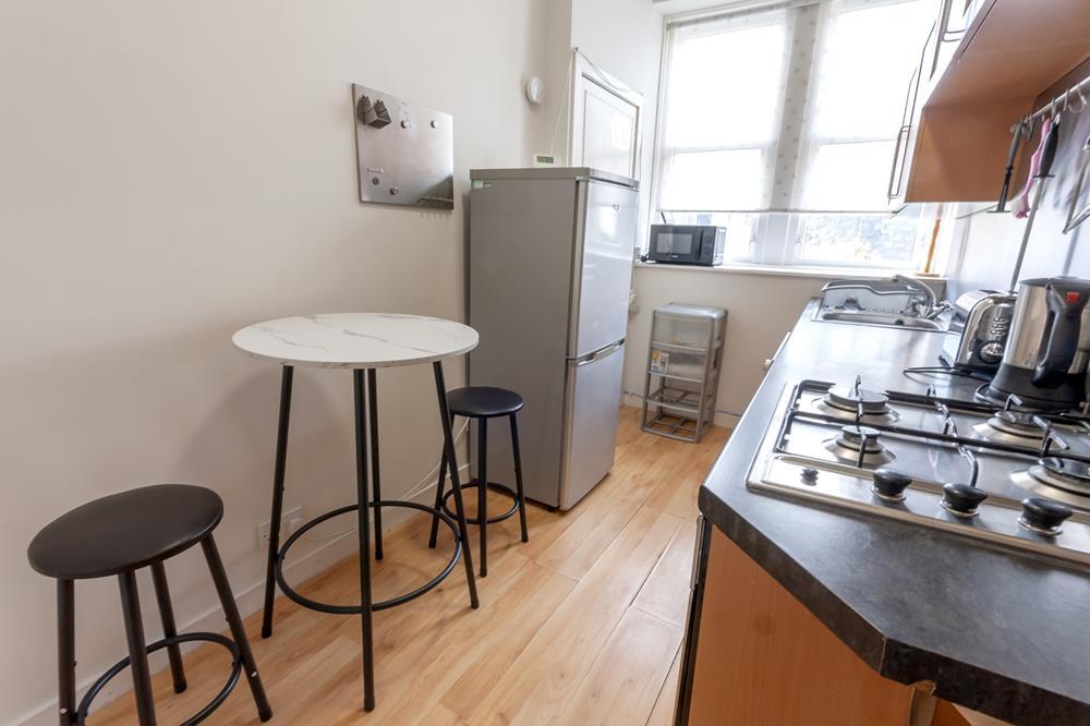 Wallfield Crescent, Second Floor, AB25 photo 4