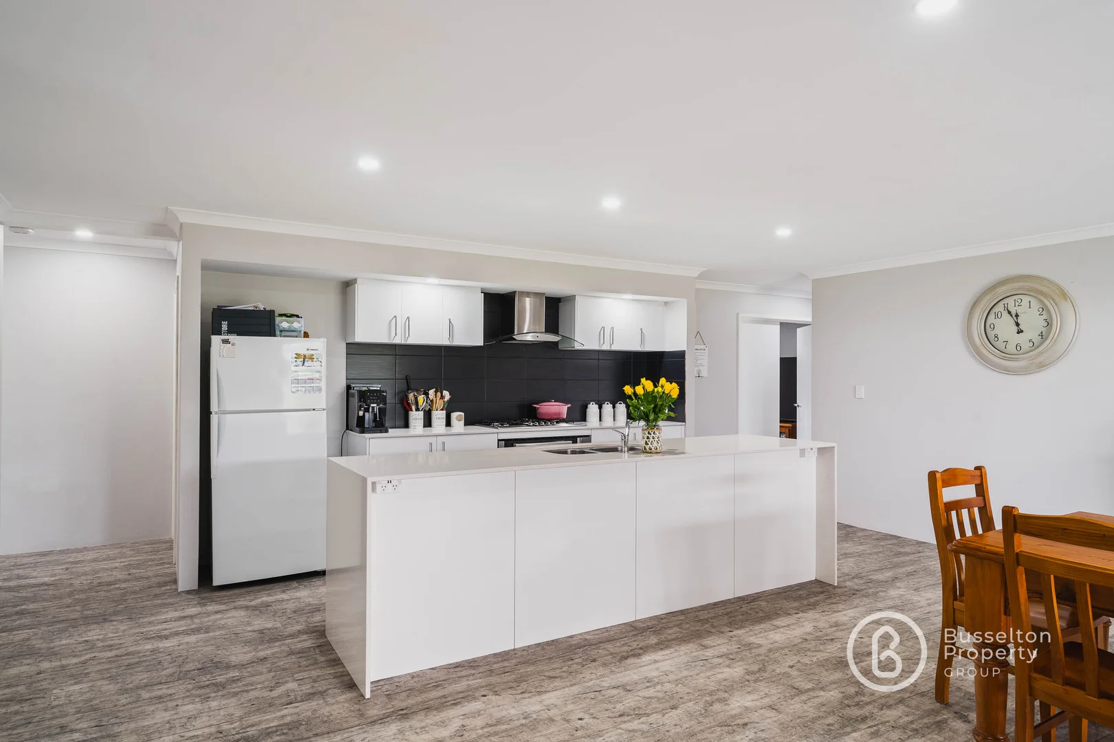 69 Gribble Circuit, Vasse WA 6280 photo 2