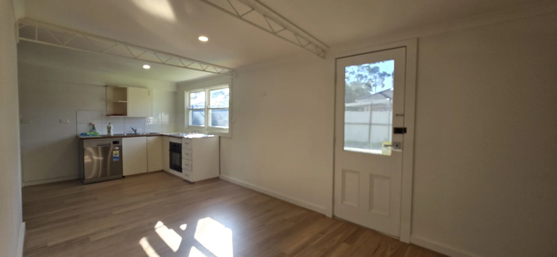 Additional image 17 of 20 Ena Street, St Albans VIC 3021