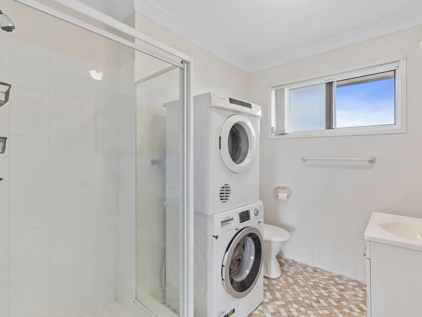 Additional image 8 of 6/39 Middle Street, Labrador QLD 4215