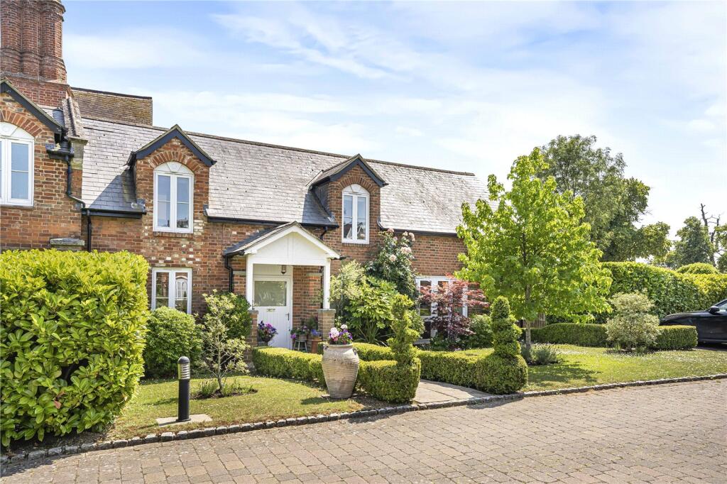 Bedwell Park, Cucumber Lane, Essendon, Hatfield, AL9