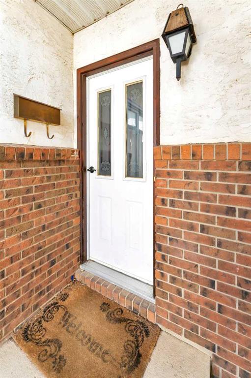 Additional image 6 of 2133 8 Avenue NE, Medicine Hat, AB, T1C1L2