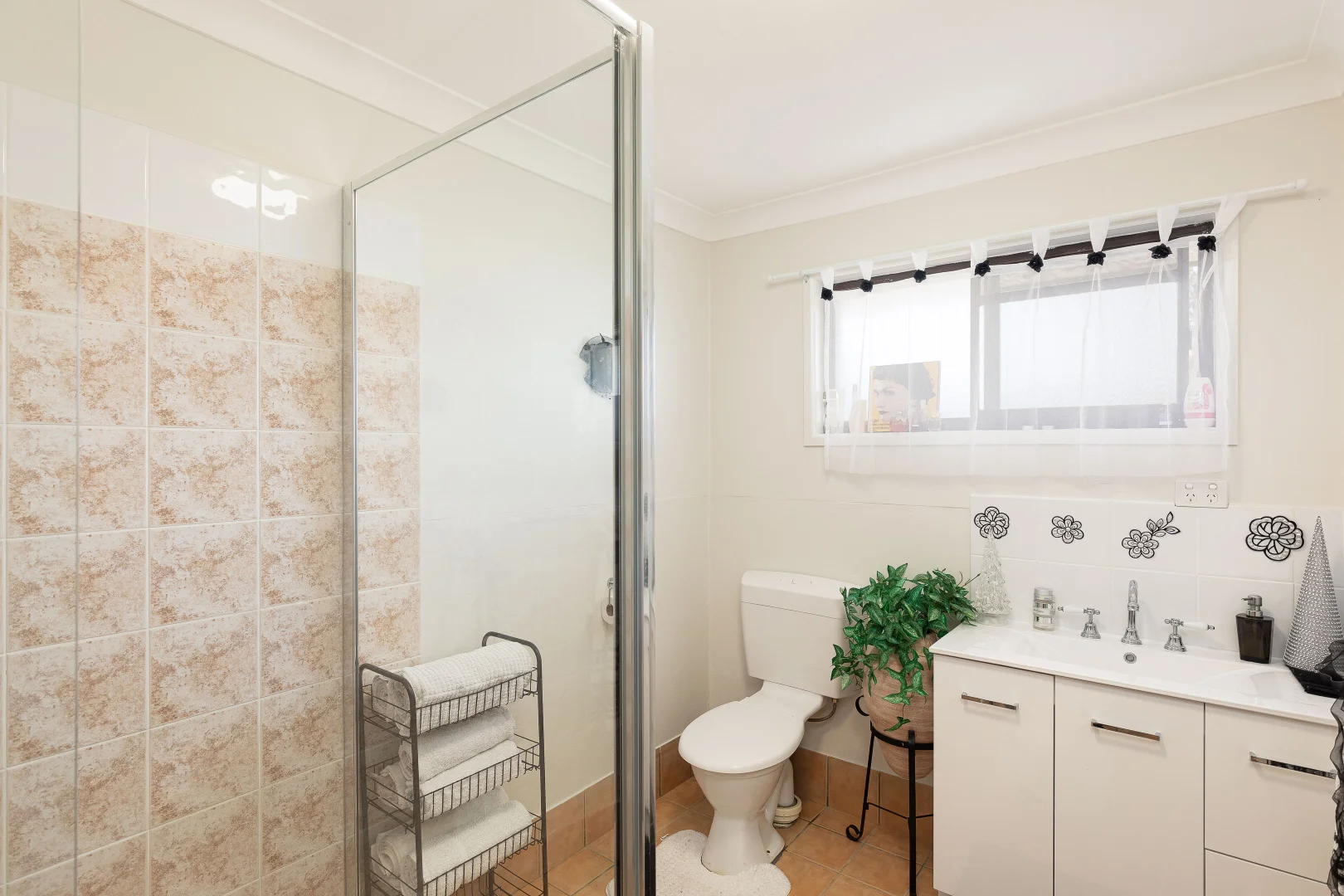 3/6 Albert Street, Eagleby QLD 4207 photo 4
