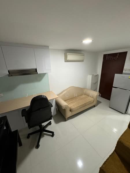 Lorong 32 Geylang photo 3