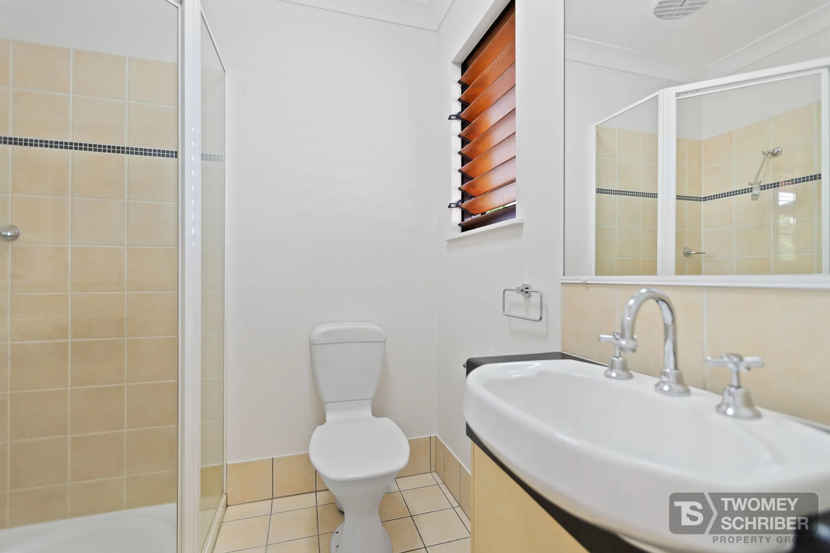 Additional image 8 of 1/11-19 Stratford Parade, Stratford QLD 4870