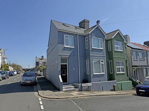 St. Georges Avenue, Plymouth PL2