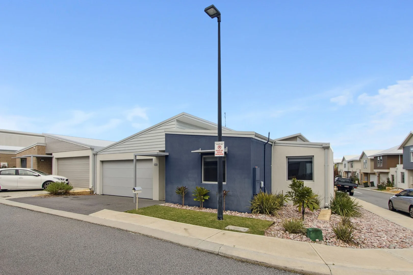 35 Emily Loop, Madeley WA 6065 photo 3