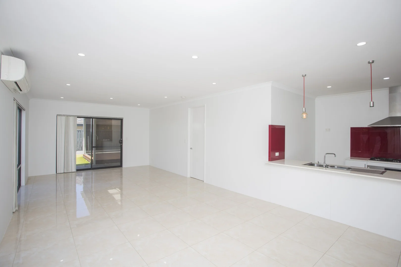 Additional image 11 of 13 Caraway Street, Treeby WA 6164