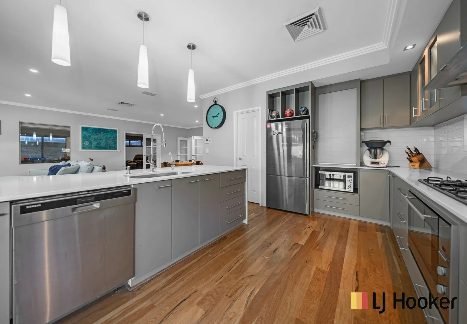 Additional image 4 of 41 Westwood Meander, Carramar WA 6031
