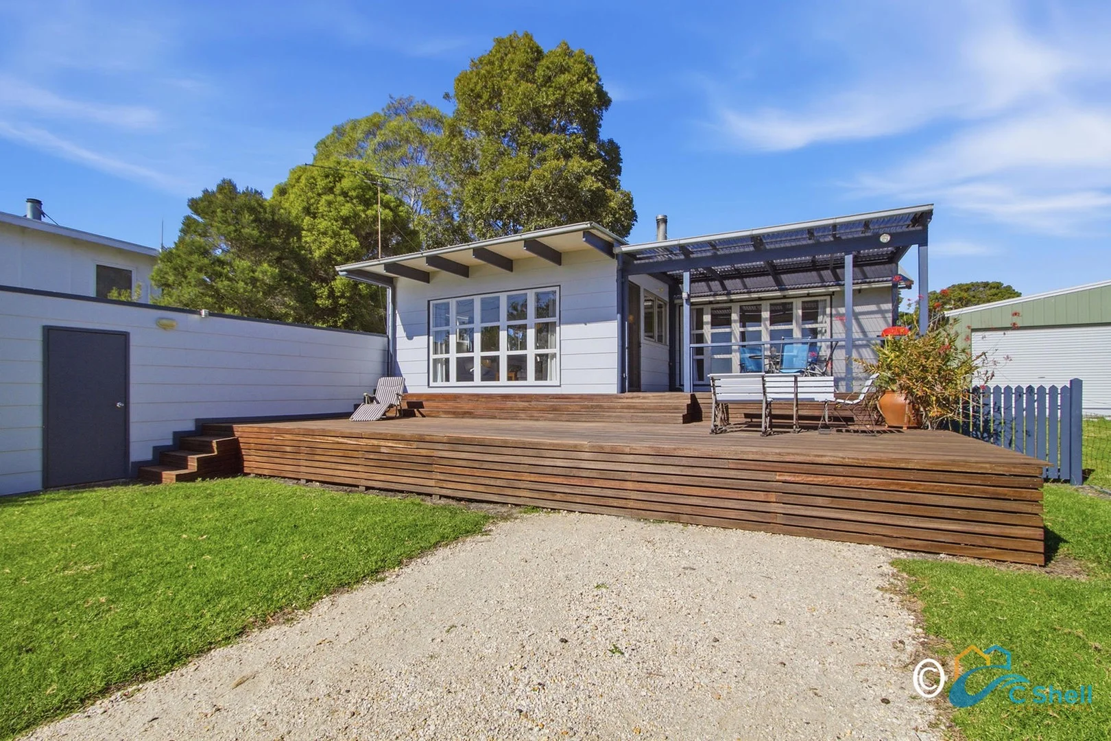 40 Victoria Parade, Loch Sport VIC 3851